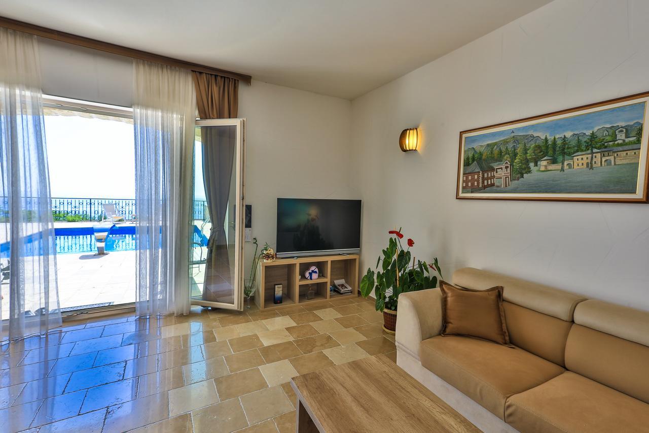 Sunny Villa Jasmine Свети-Стефан Экстерьер фото